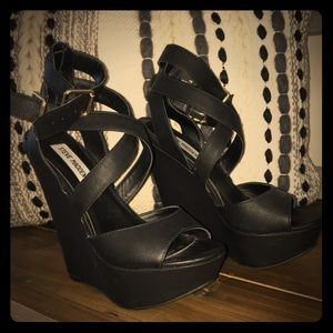 Steve Madden “Xfoliate”